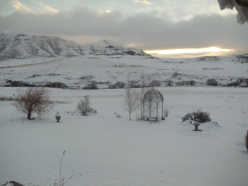 Jovali Clarens Hotel Exterior photo